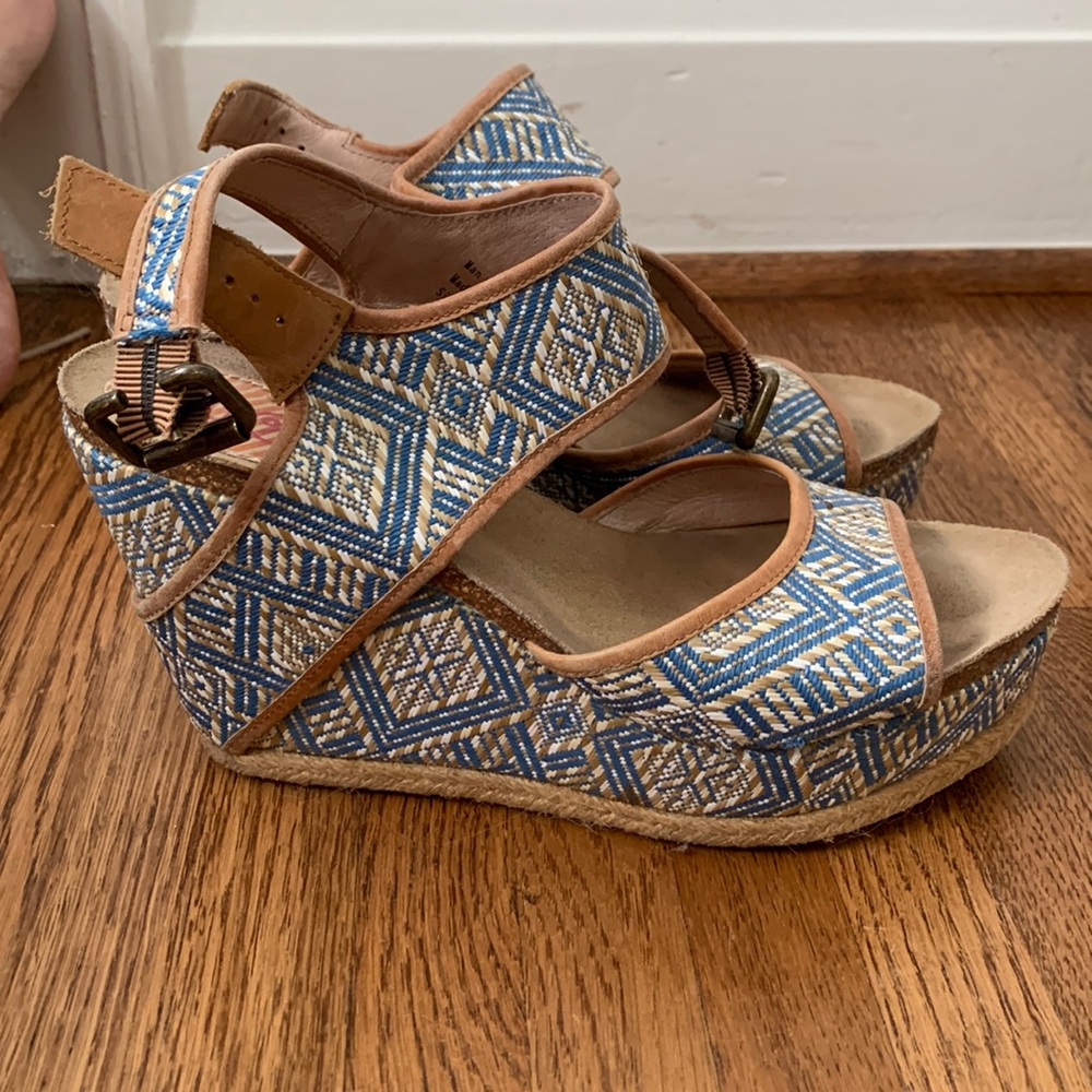 Gently used wedges
